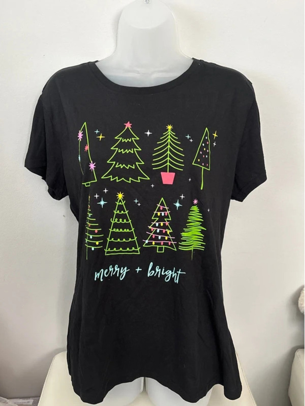 Instant message XL holiday shirt